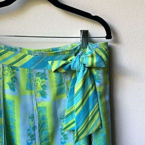 Dolce Apparel Green And Yellow Beaded Summer Skirt size M - Picture 2 of 8